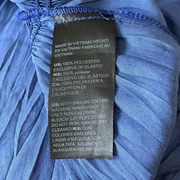 NWOT White House Black Market Long Sleeve Deep Purple Ruched V Neck Top Size S - Picture 11 of 11